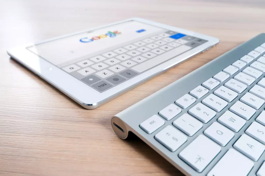 trabajos de publicidad en Google ADS, aparece primero en el buscador más utilizado del mundo.